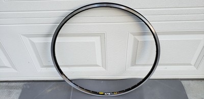 40 hole rims 700c